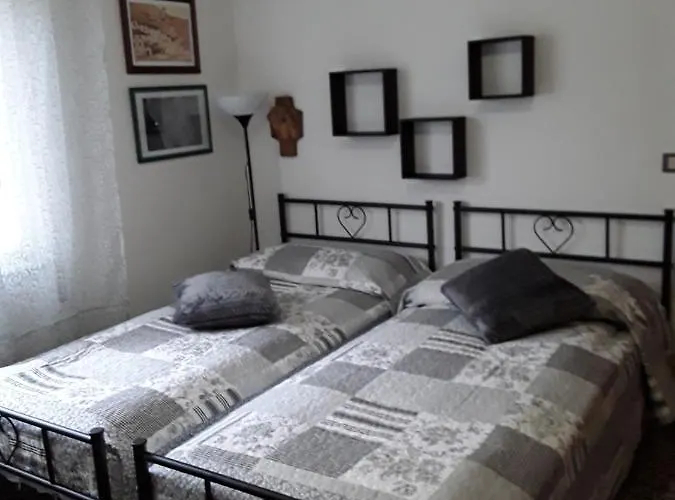 Naquane 2 Bed & Breakfast 3*